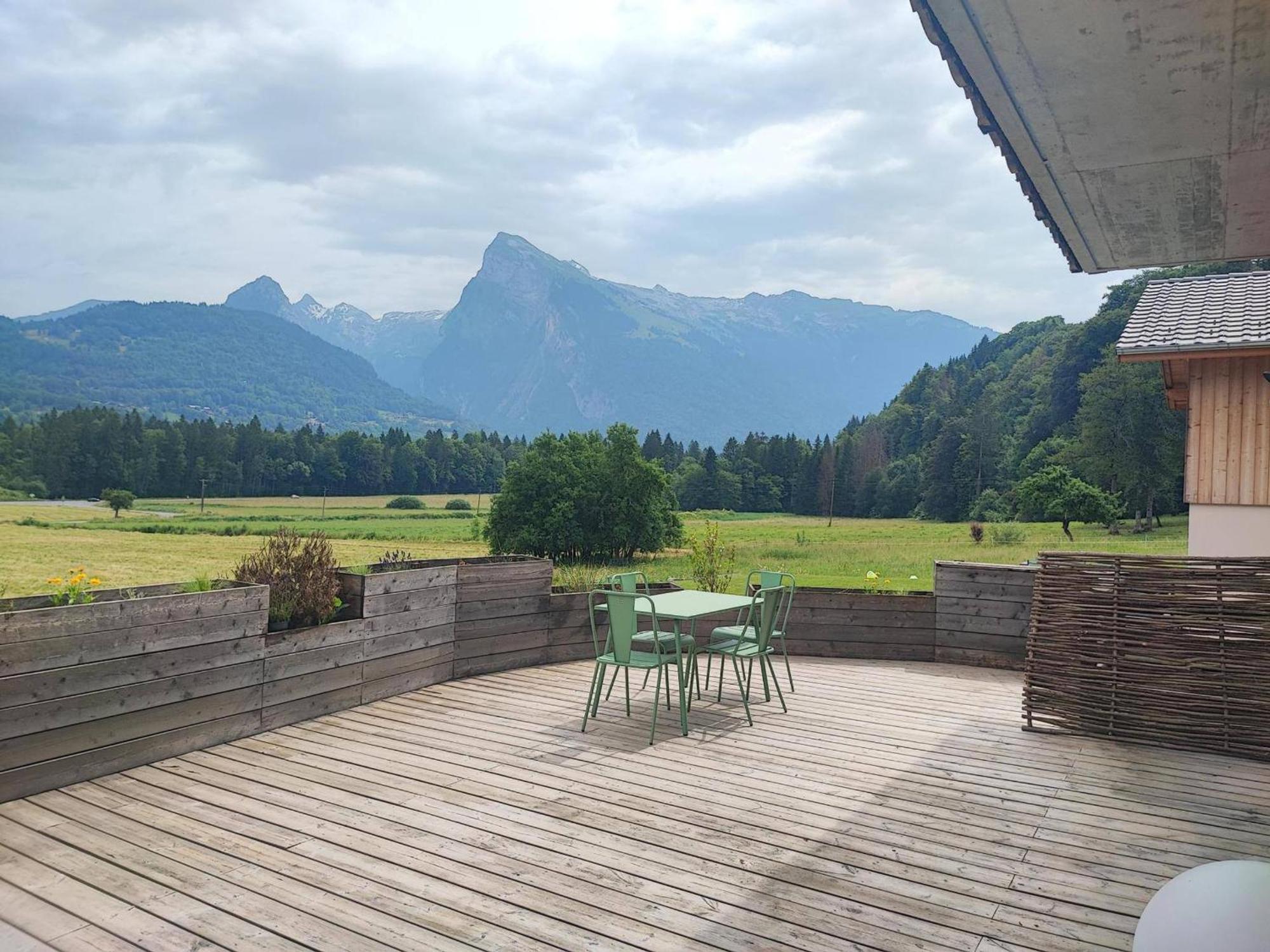 Duplex 2 Chambres Avec Grande Terrasse, Animaux Acceptes, A Samoens - Fr-1-642-77 Zewnętrze zdjęcie